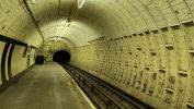 PICTURES/Aldwych Underground Station - London, England/t_20230519_192154b (2).jpg